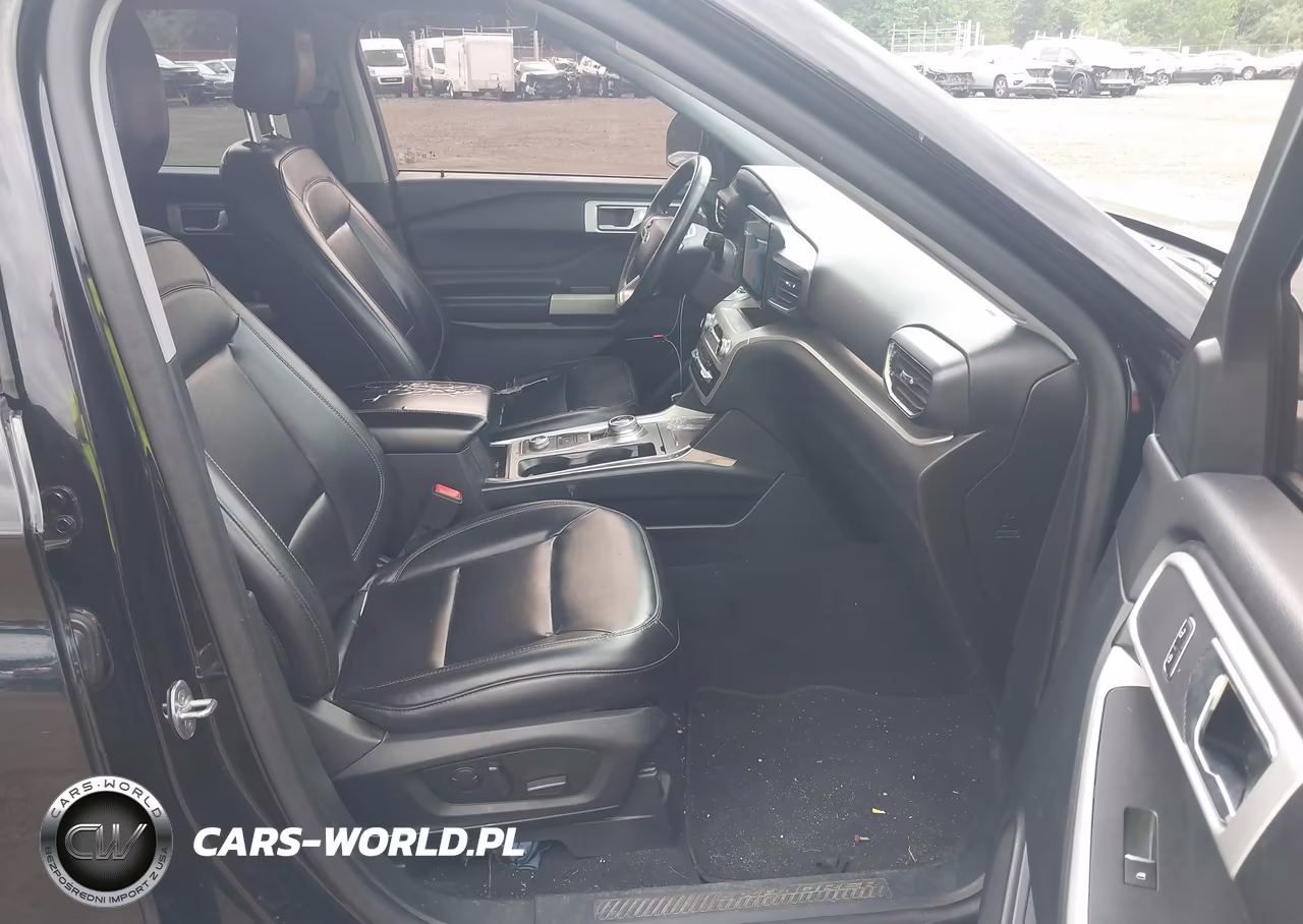 2021 Ford Explorer Xlt VIN:1FMSK8DH2MGA53924 - 5