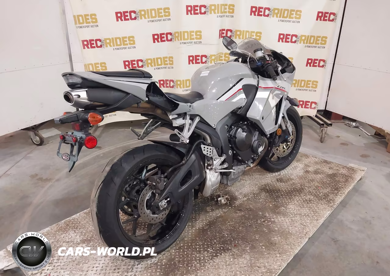 2026 Honda Cbr600 Rr VIN:JH2PC40H5TK301253 - 4