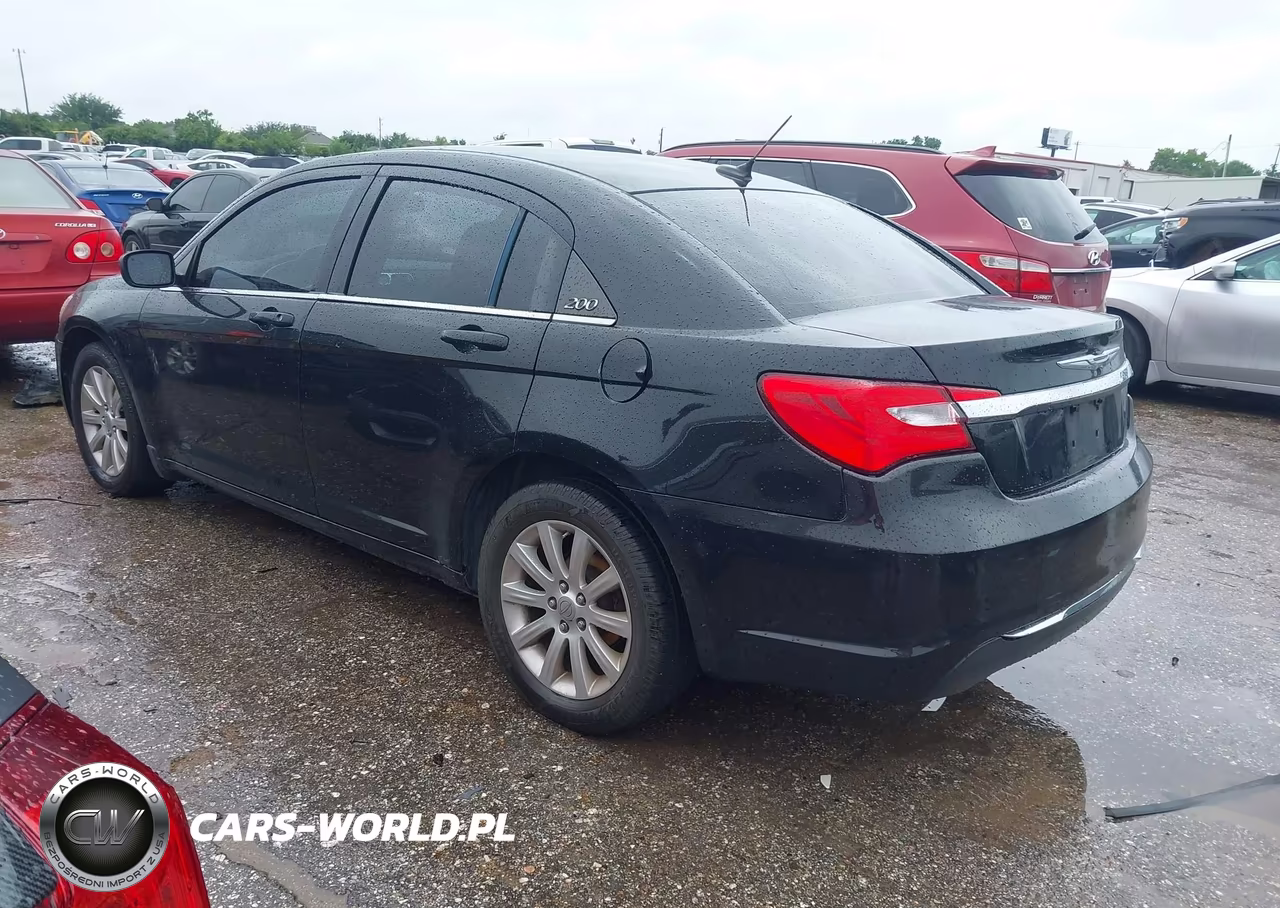 2012 Chrysler 200 Touring VIN:1C3CCBBB5CN198200 - 3