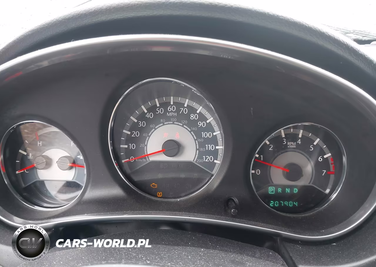 2012 Chrysler 200 Touring VIN:1C3CCBBB5CN198200 - 7