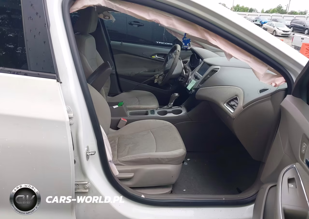 2018 Chevrolet Cruze Ls Auto VIN:1G1BC5SMXJ7119012 - 5