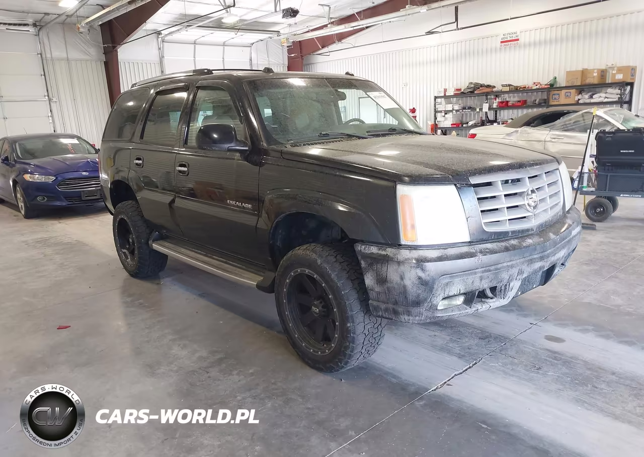 2004 Cadillac Escalade Standard