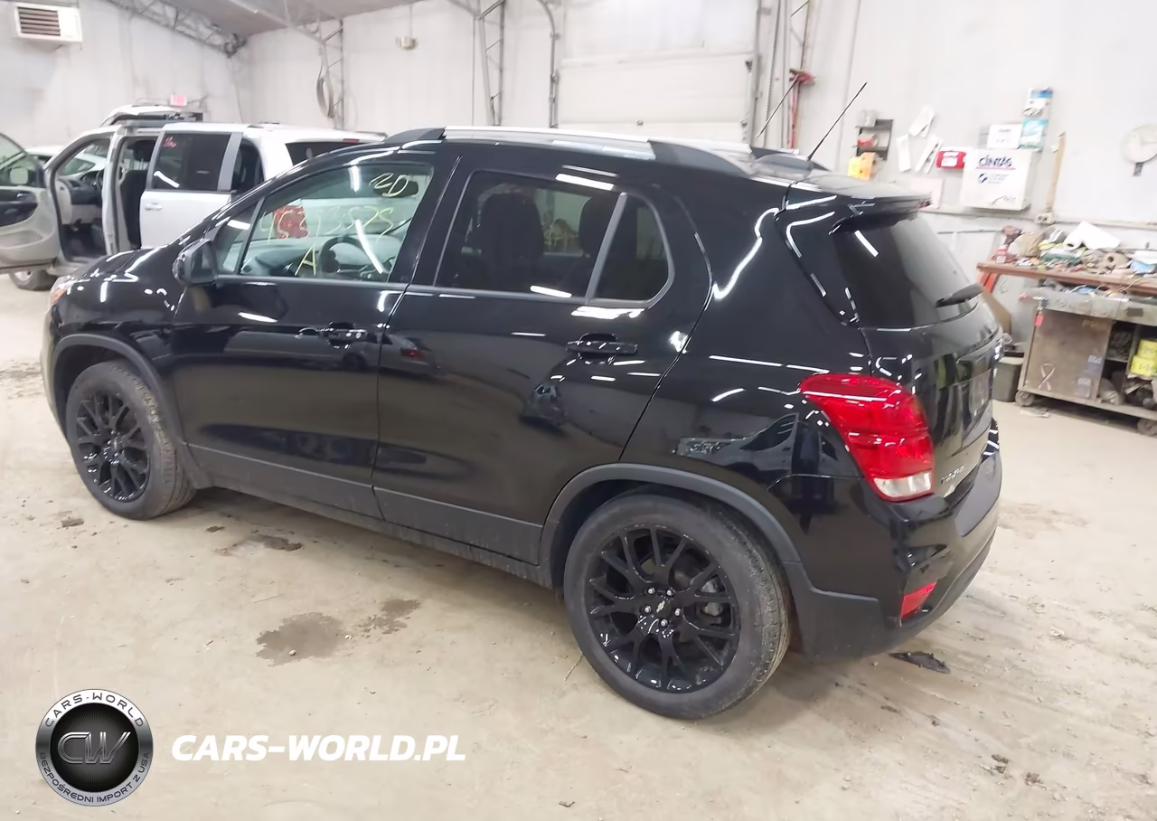2022 Chevrolet Trax Awd Lt VIN:KL7CJPSM9NB562121 - 3