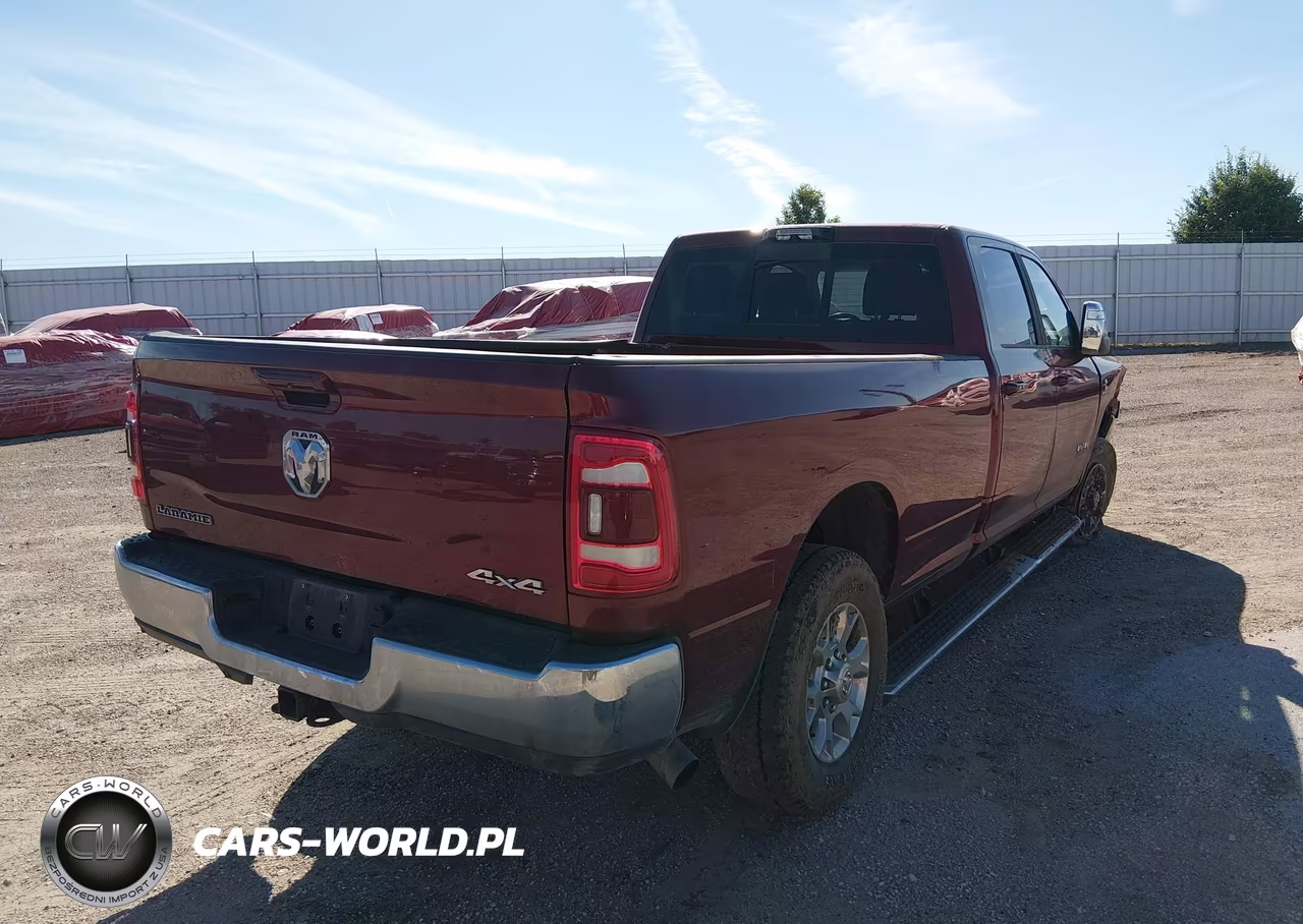 2024 Ram 3500 Laramie 4X4 8' Box VIN:3C63R3JL8RG326335 - 4