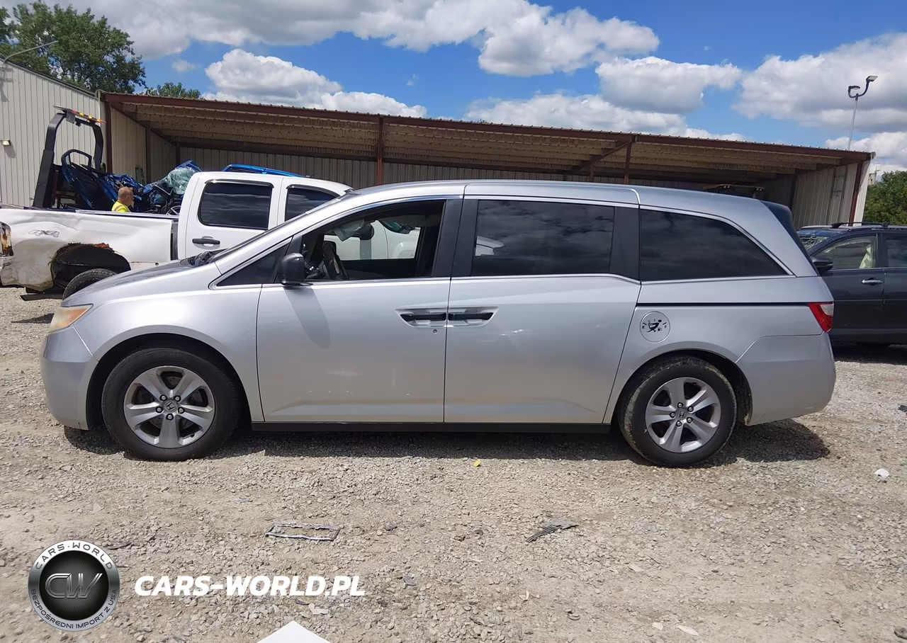 2011 Honda Odyssey Lx VIN:5FNRL5H21BB090958 - 14
