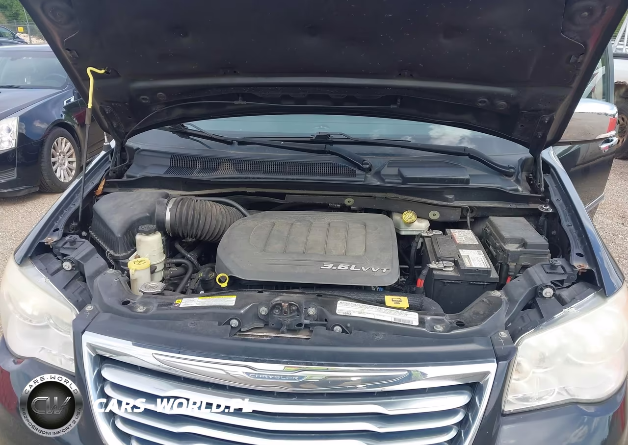 2012 Chrysler Town & Country Touring-L VIN:2C4RC1CG3CR416115 - 10