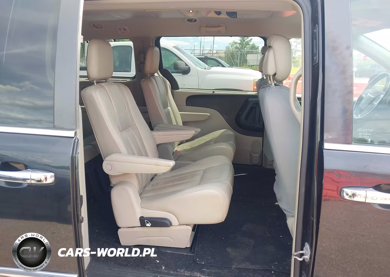 2012 Chrysler Town & Country Touring-L VIN:2C4RC1CG3CR416115 - 8