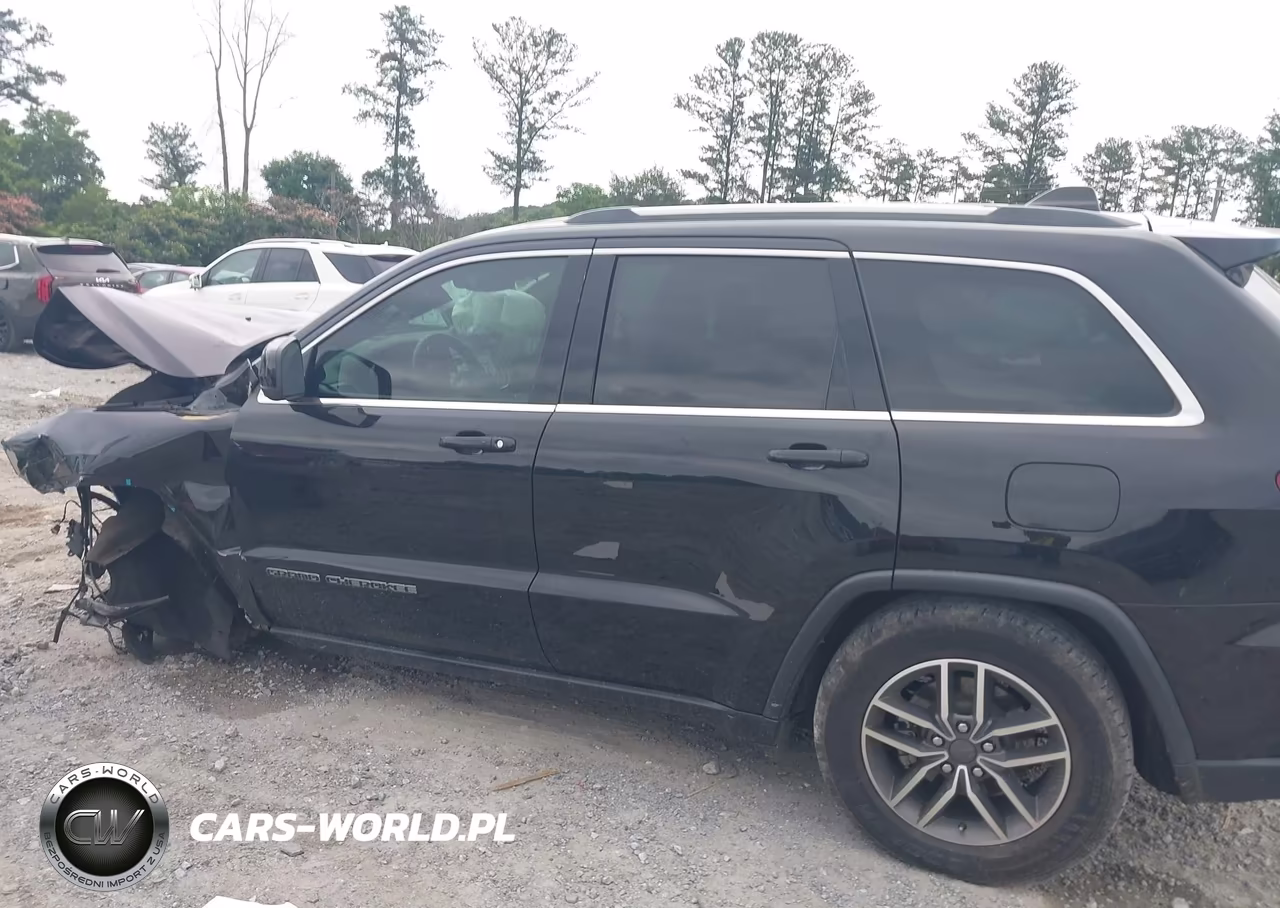 2020 Jeep Grand Cherokee Laredo E 4X2 VIN:1C4RJEAG0LC403007 - 14