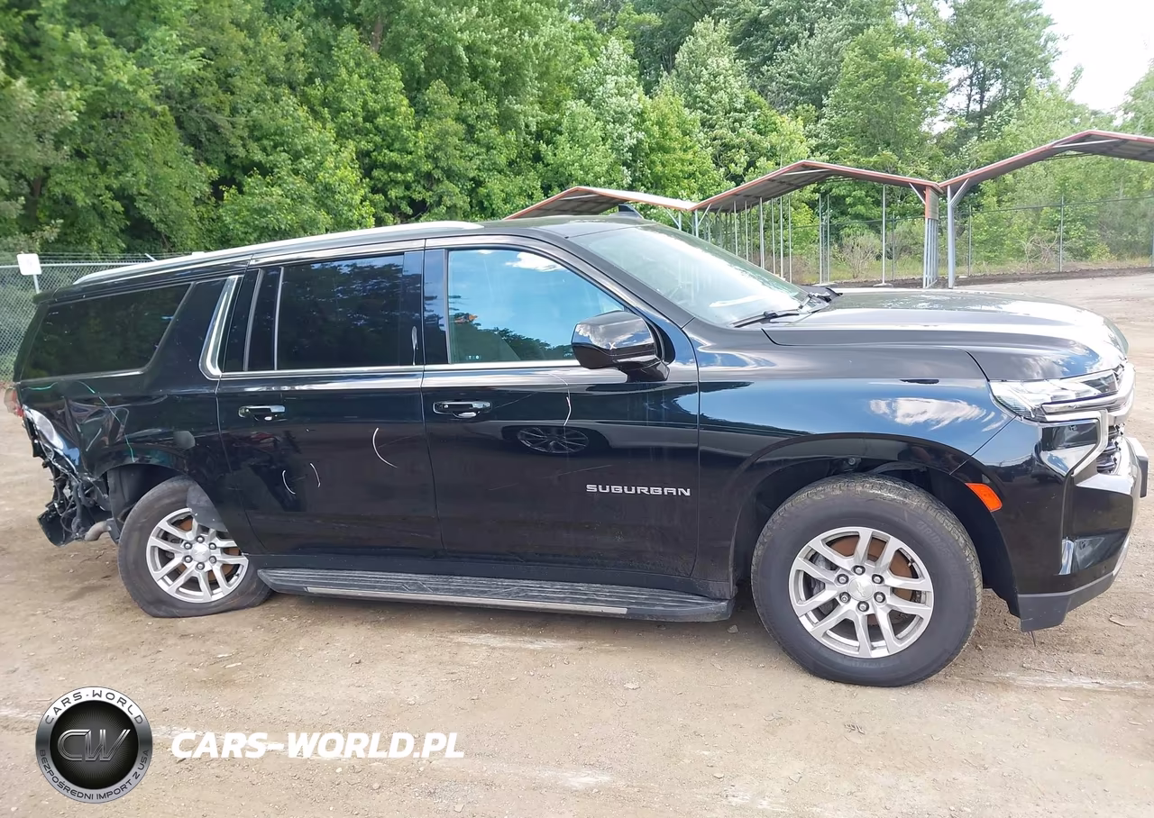 2022 Chevrolet Suburban 4Wd Ls VIN:1GNSKBKD1NR118471 - 13