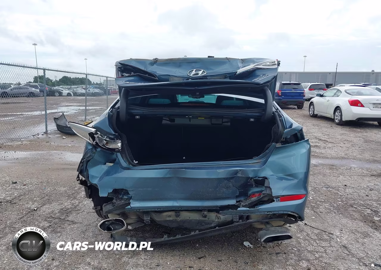 2015 Hyundai Sonata Sport VIN:5NPE34AF6FH253729 - 17