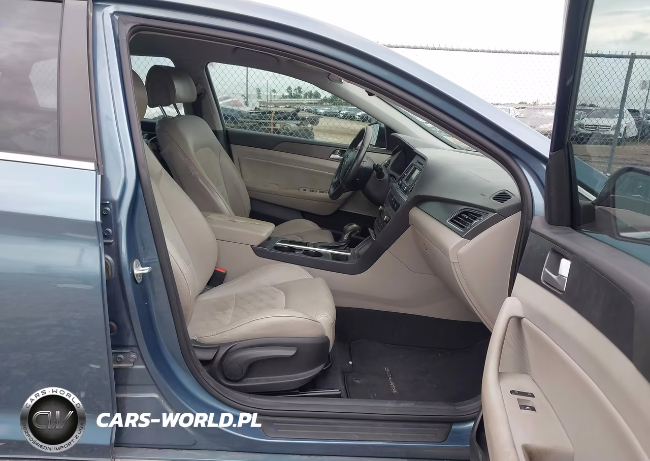 2015 Hyundai Sonata Sport VIN:5NPE34AF6FH253729 - 5