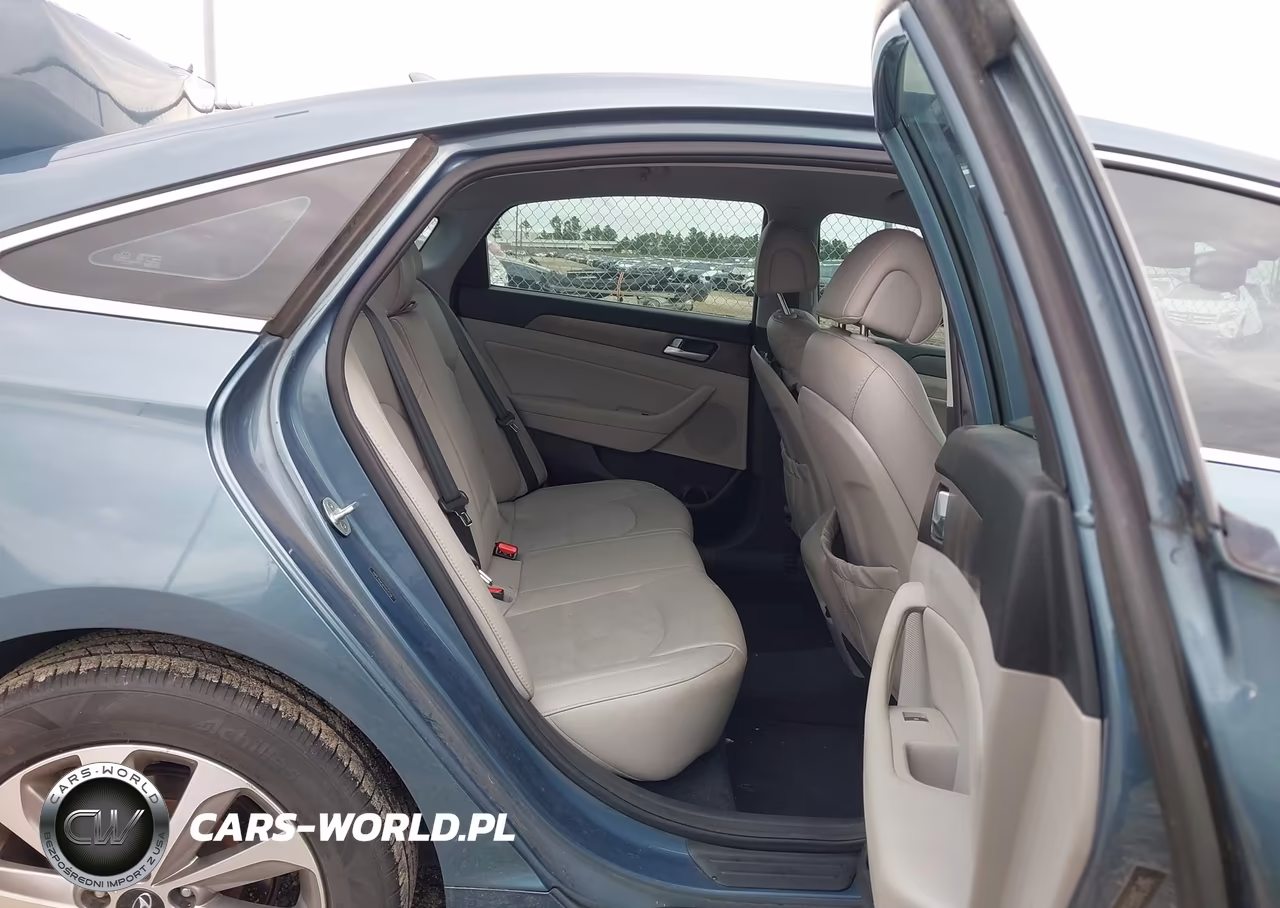 2015 Hyundai Sonata Sport VIN:5NPE34AF6FH253729 - 8