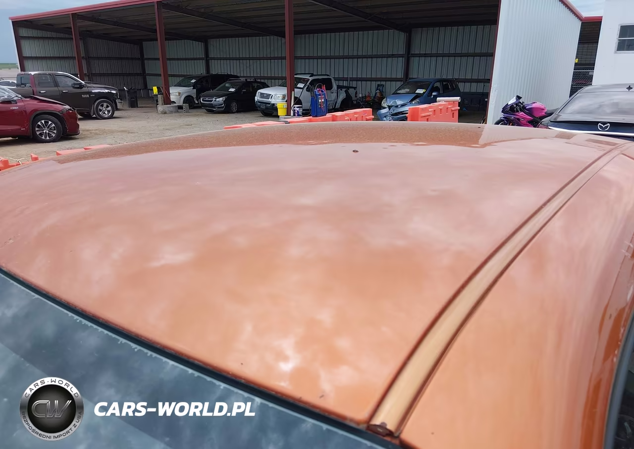 2011 Dodge Challenger VIN:2B3CJ4DG9BH576565 - 17