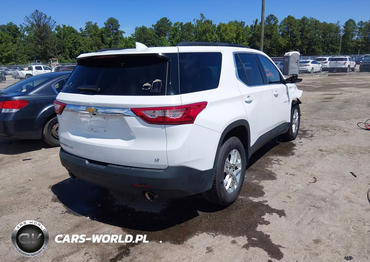 2021 Chevrolet Traverse Awd Lt Leather VIN:1GNEVHKW6MJ210729 - 4