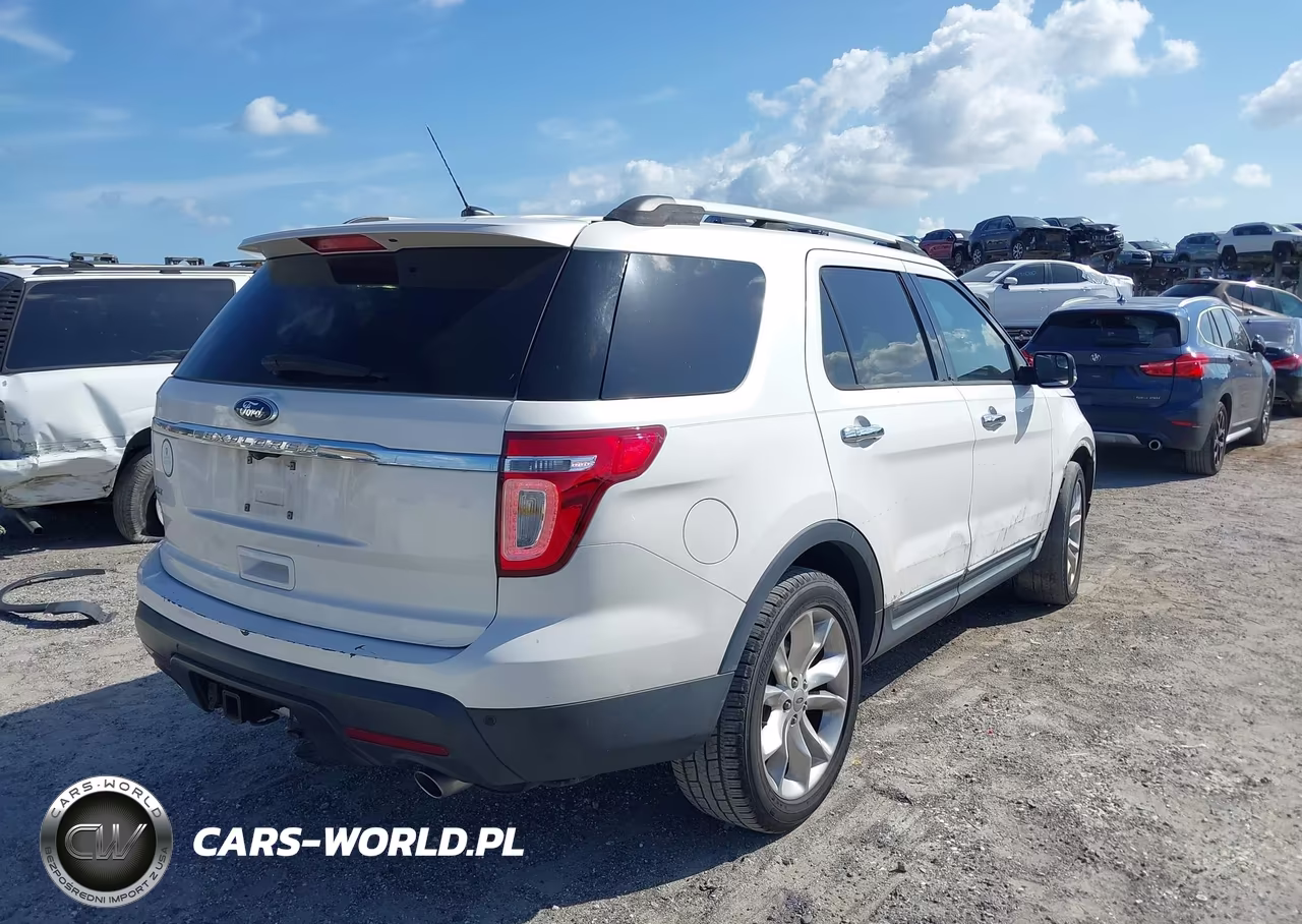2011 Ford Explorer Xlt VIN:1FMHK7D87BGA75399 - 4