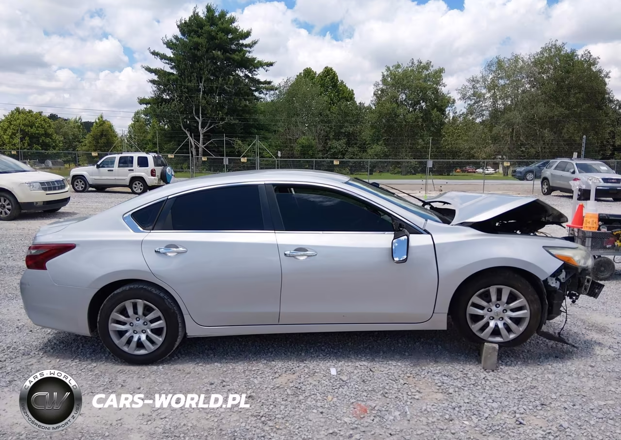 2018 Nissan Altima 2.5 S VIN:1N4AL3AP4JC160994 - 12