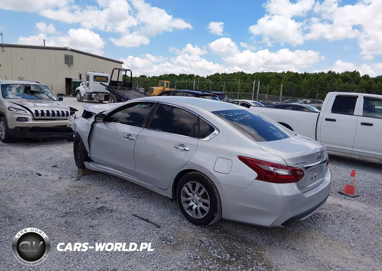 2018 Nissan Altima 2.5 S VIN:1N4AL3AP4JC160994 - 3
