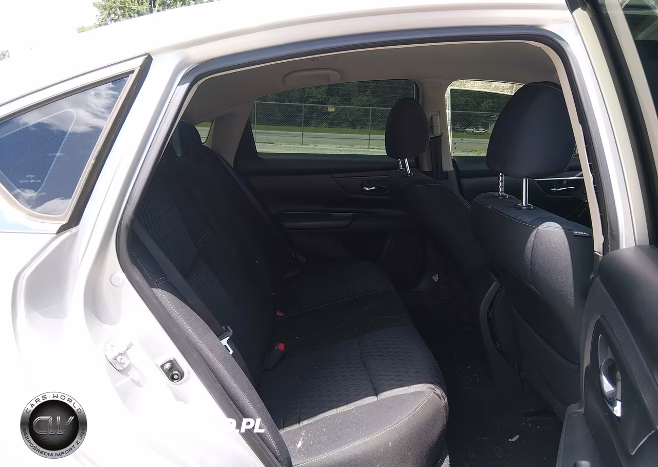 2018 Nissan Altima 2.5 S VIN:1N4AL3AP4JC160994 - 8