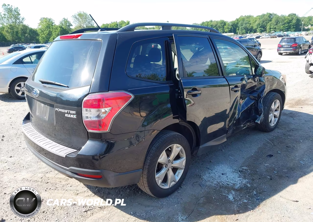2015 Subaru Forester 2.5I Premium VIN:JF2SJADC3FH429323 - 4
