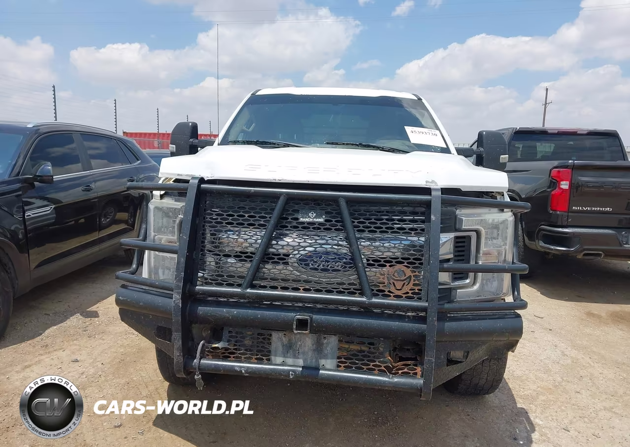 2018 Ford F-350 Xl VIN:1FT8W3BT8JEC77915 - 11