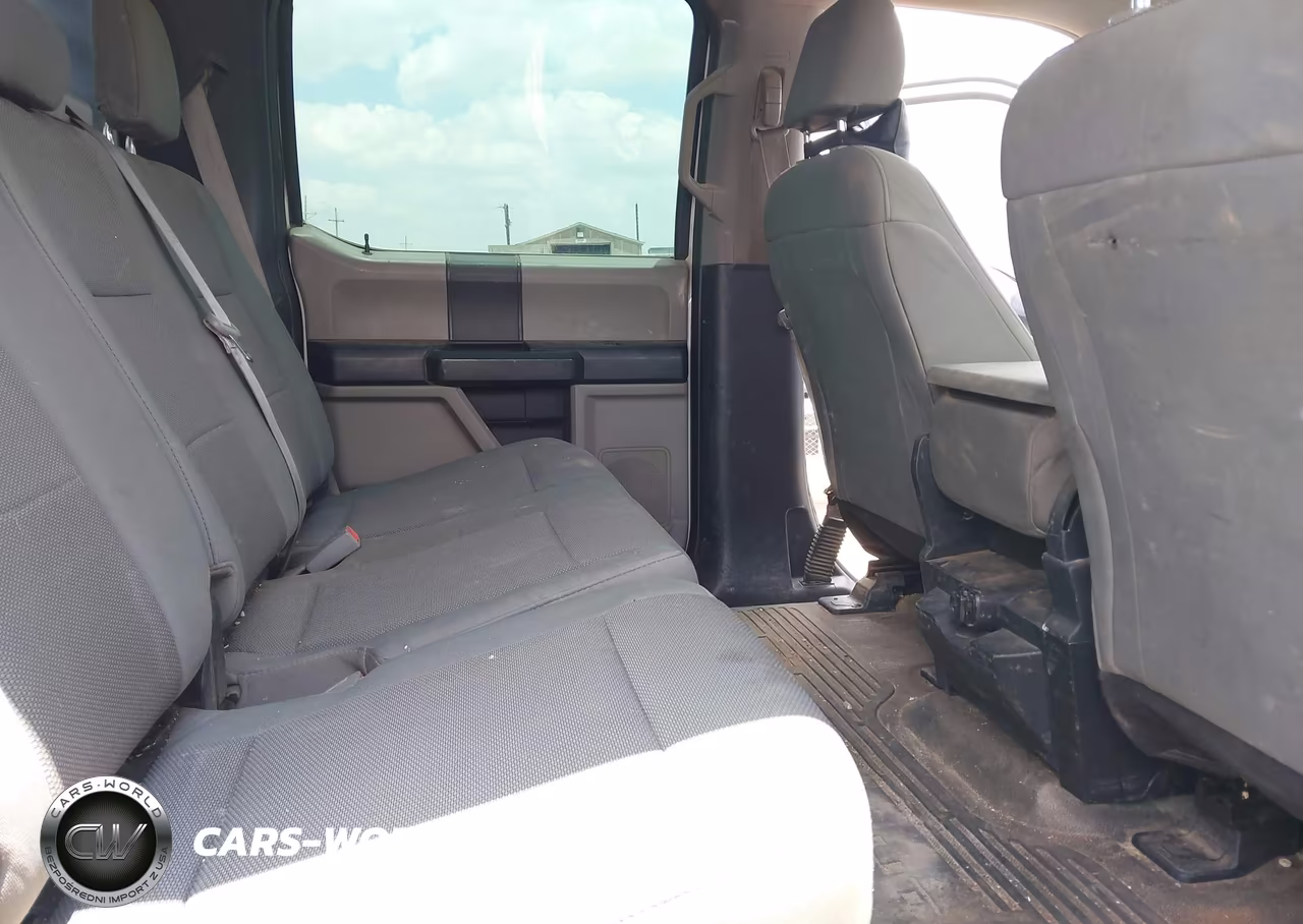 2018 Ford F-350 Xl VIN:1FT8W3BT8JEC77915 - 7