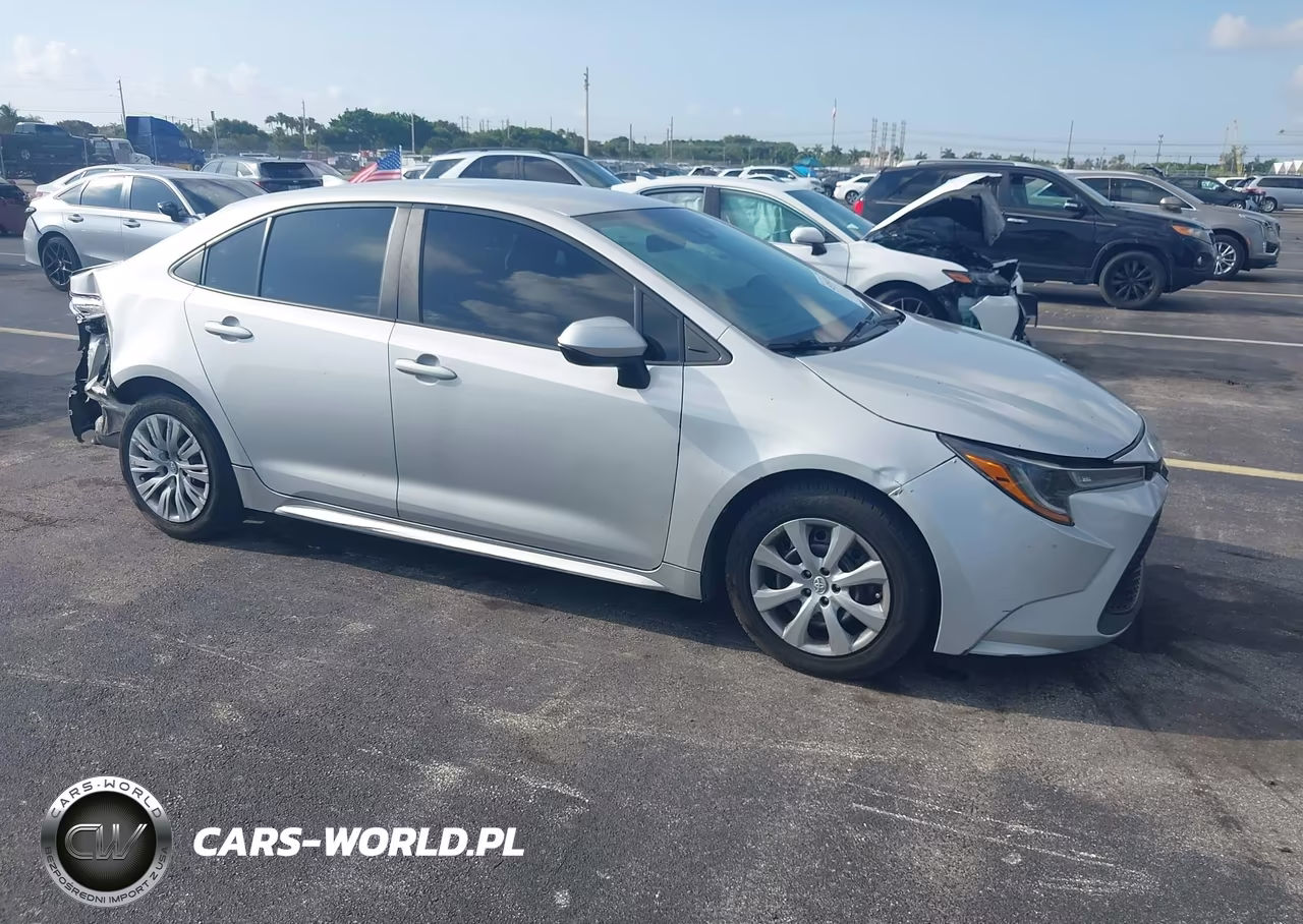 2021 Toyota Corolla Le – zdjęcie 1 z 16