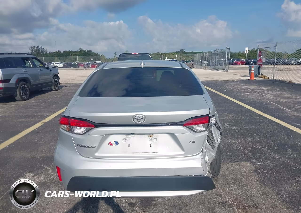 2021 Toyota Corolla Le VIN:5YFEPMAE0MP251289 - 16