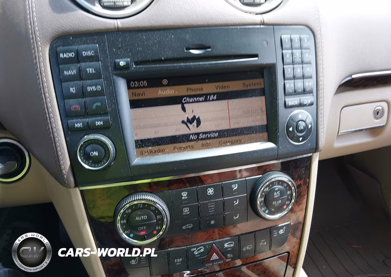 2011 Mercedes-Benz Gl 450 4Matic VIN:4JGBF7BE9BA642332 - 14