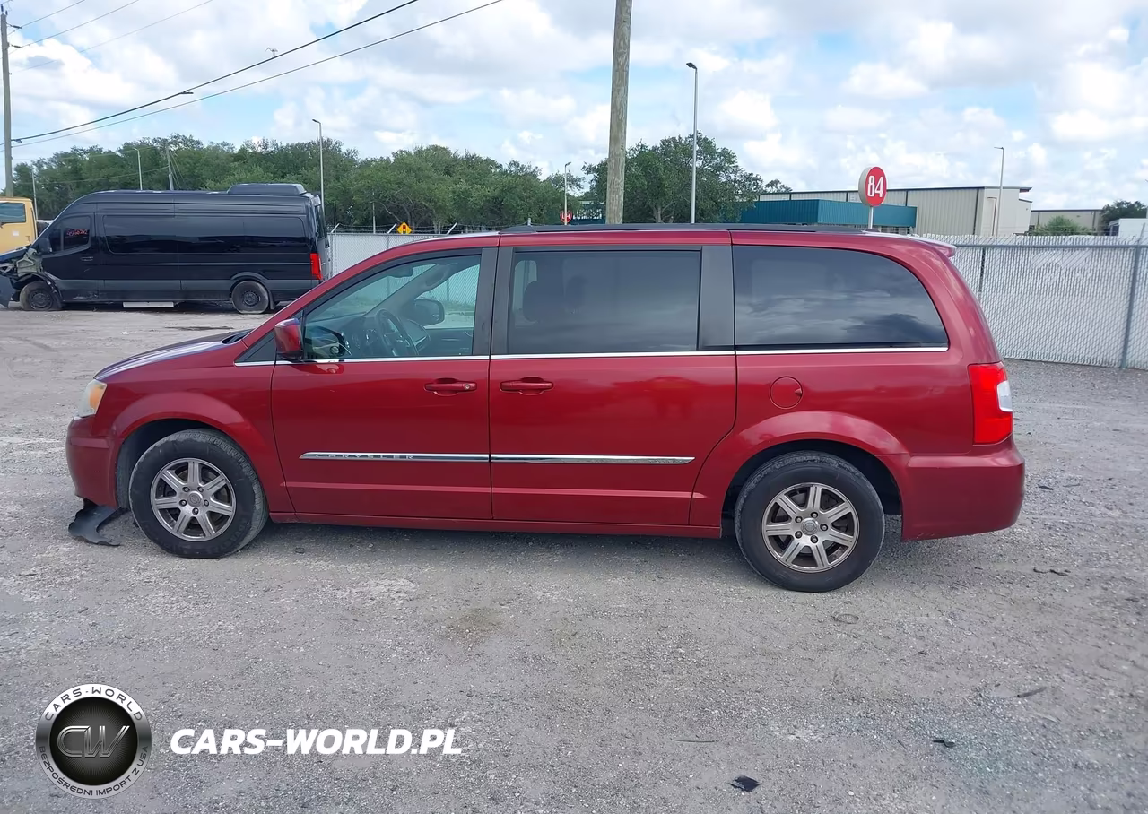 2012 Chrysler Town & Country Touring VIN:2C4RC1BGXCR331063 - 14