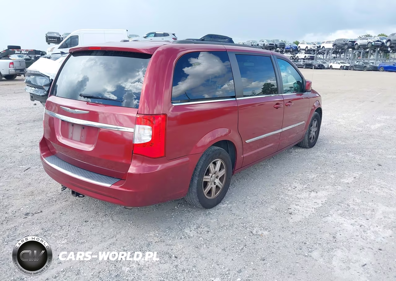 2012 Chrysler Town & Country Touring VIN:2C4RC1BGXCR331063 - 4
