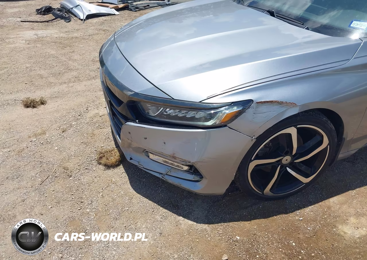 2018 Honda Accord Sport VIN:1HGCV1F33JA260735 - 6