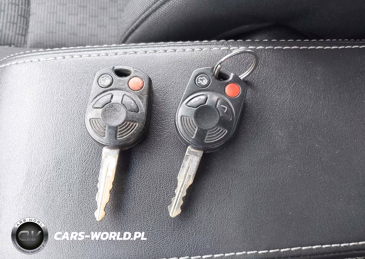 2010 Ford Fusion Se VIN:3FAHP0HA6AR178109 - 11