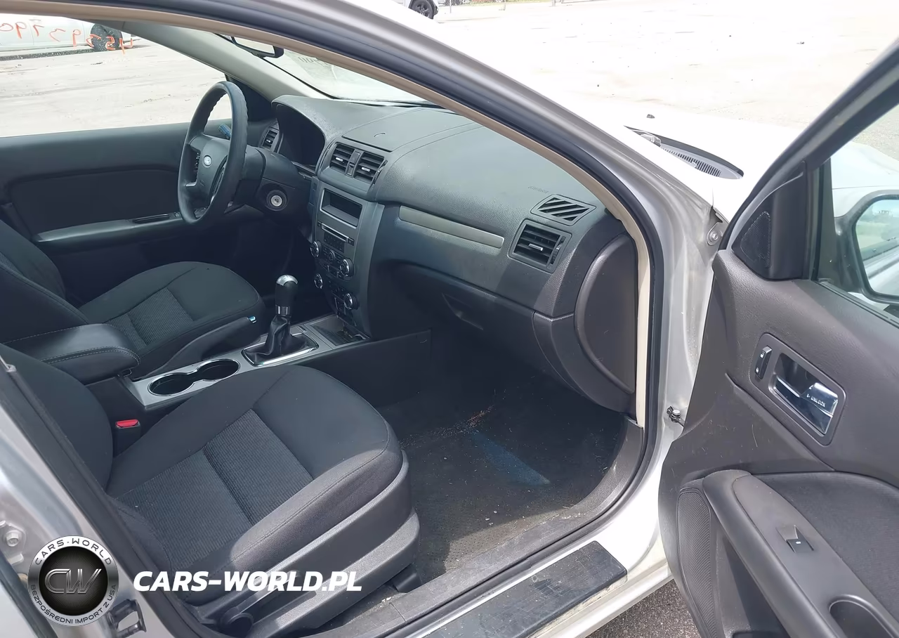2010 Ford Fusion Se VIN:3FAHP0HA6AR178109 - 5