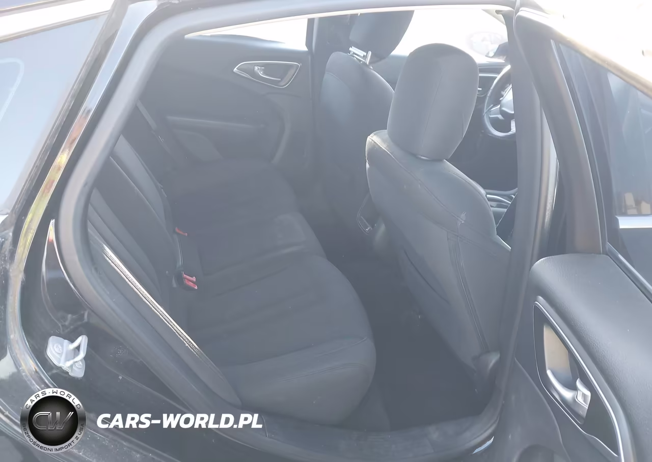 2016 Chrysler 200 Limited VIN:1C3CCCABXGN112344 - 8