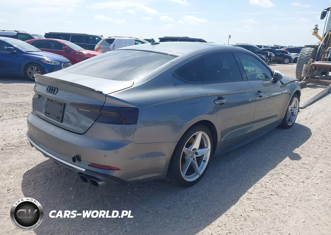 2018 Audi A5 2.0T Premium VIN:WAUENCF53JA033501 - 4
