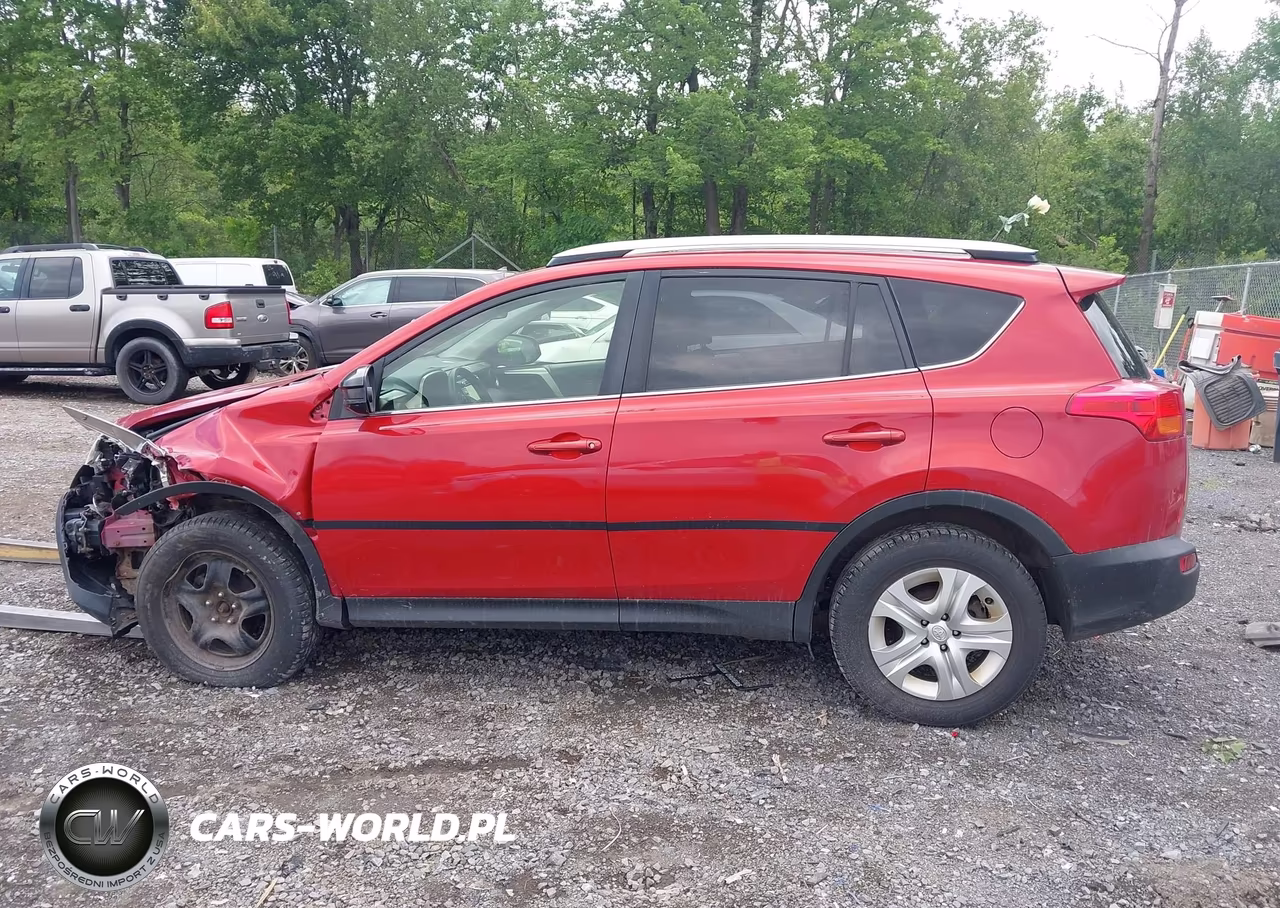 2015 Toyota Rav4 Le VIN:JTMBFREV3FD121333 - 14