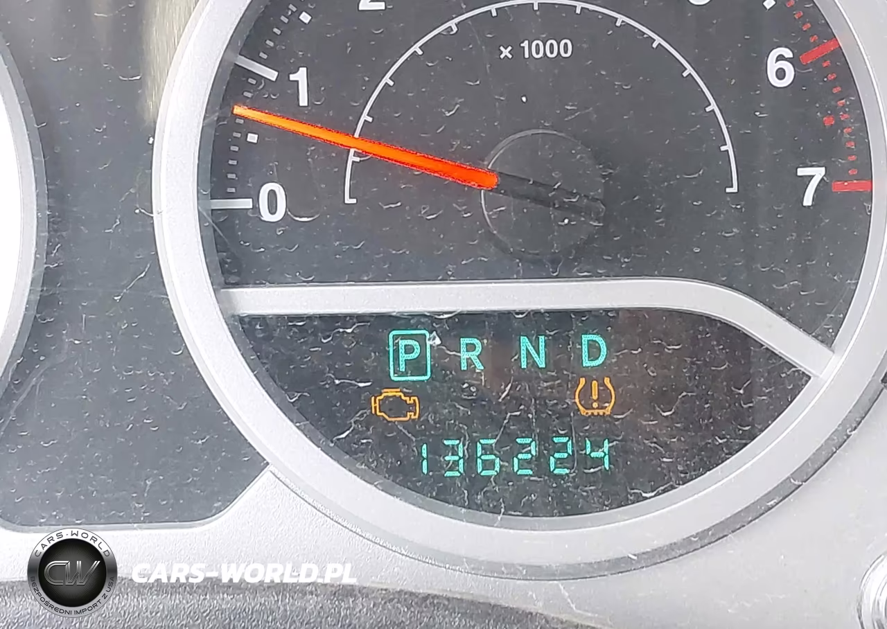 2008 Jeep Wrangler Unlimited Rubicon VIN:1J4GA69158L587696 - 15