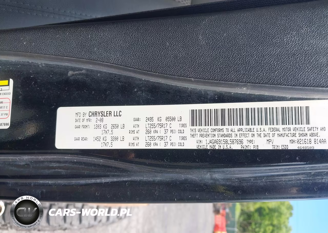 2008 Jeep Wrangler Unlimited Rubicon VIN:1J4GA69158L587696 - 9