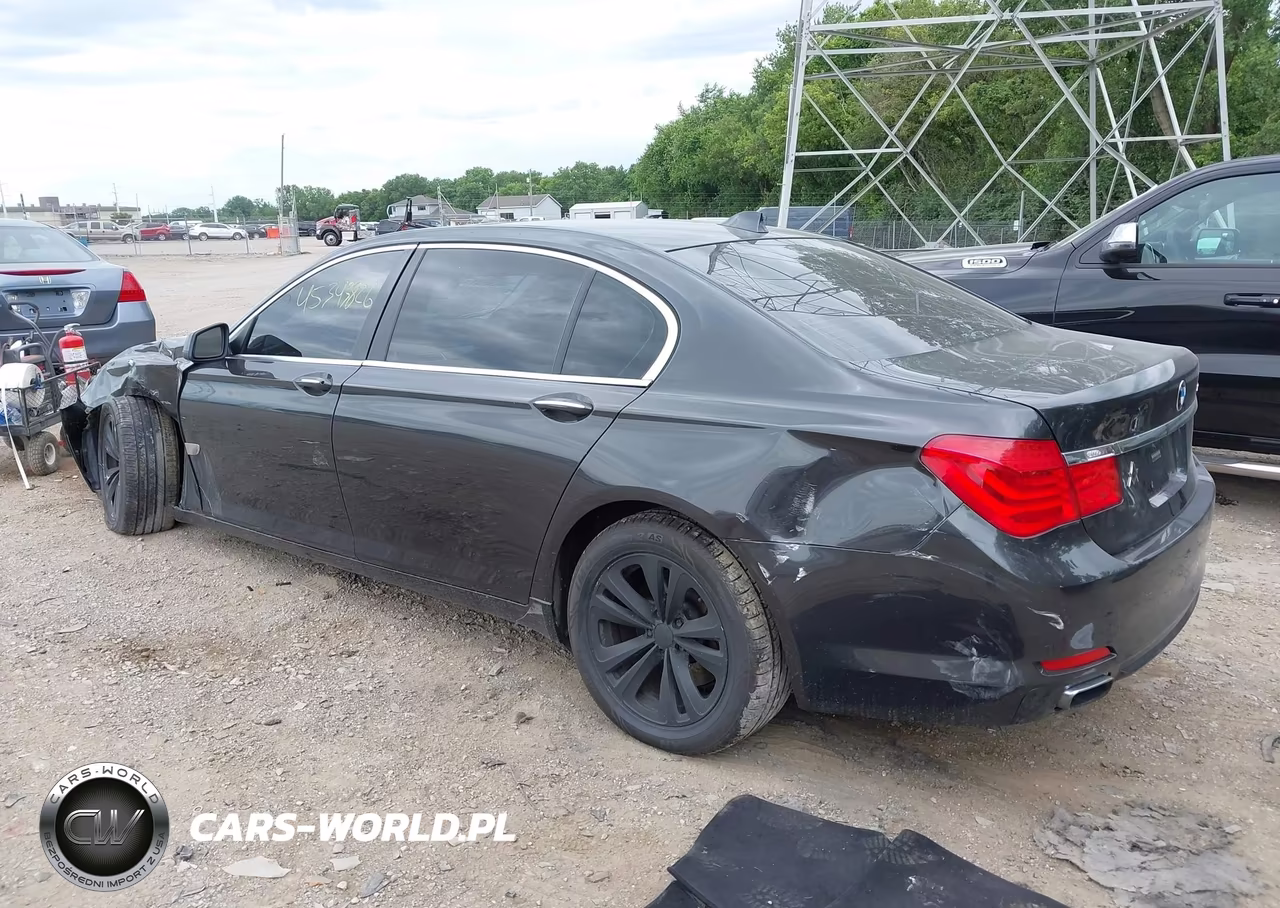2011 BMW 740Li VIN:WBAKB4C56BC392823 - 3