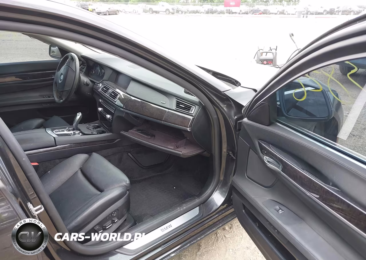 2011 BMW 740Li VIN:WBAKB4C56BC392823 - 5
