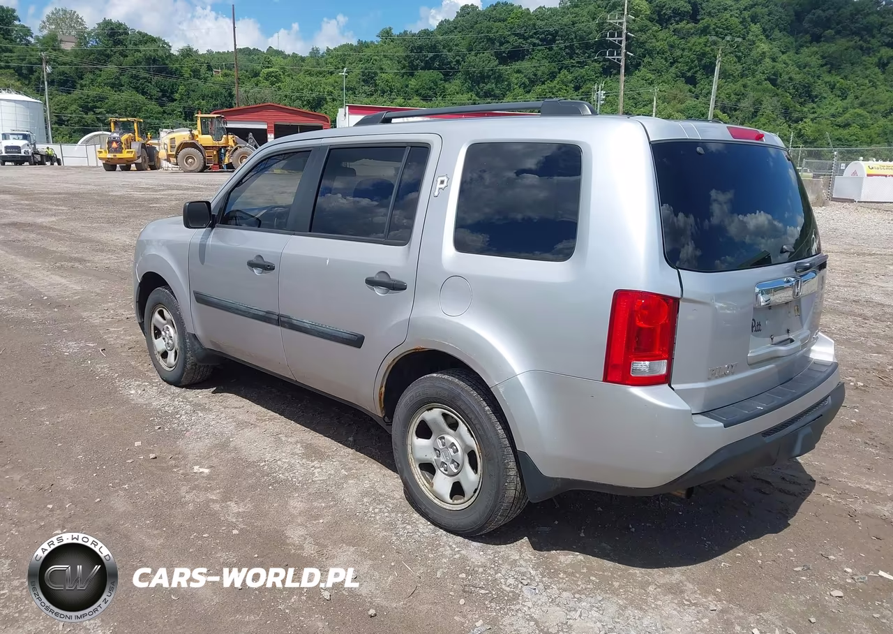 2013 Honda Pilot Lx VIN:5FNYF4H28DB079293 - 3