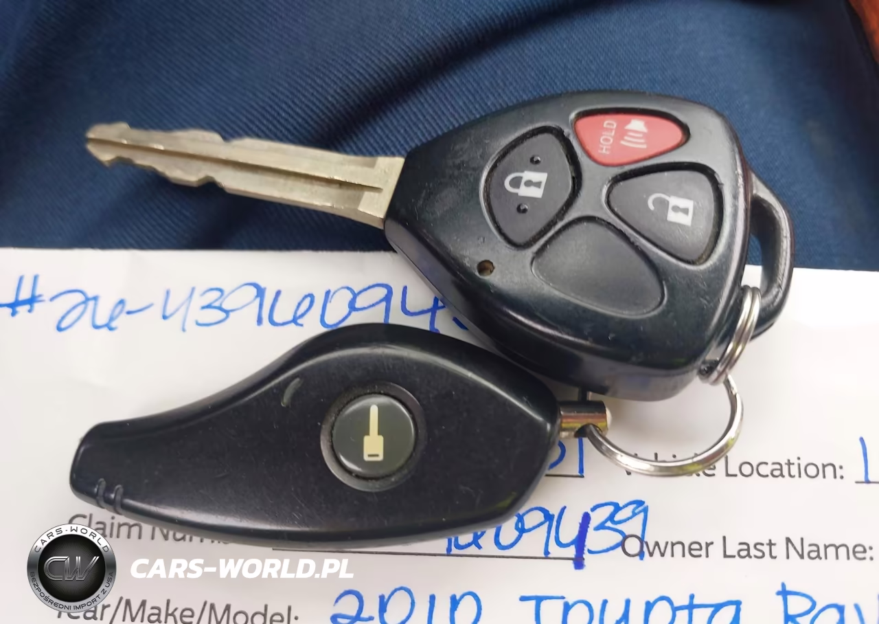 2010 Toyota Rav4 Sport VIN:JTMRF4DV2AD022305 - 11