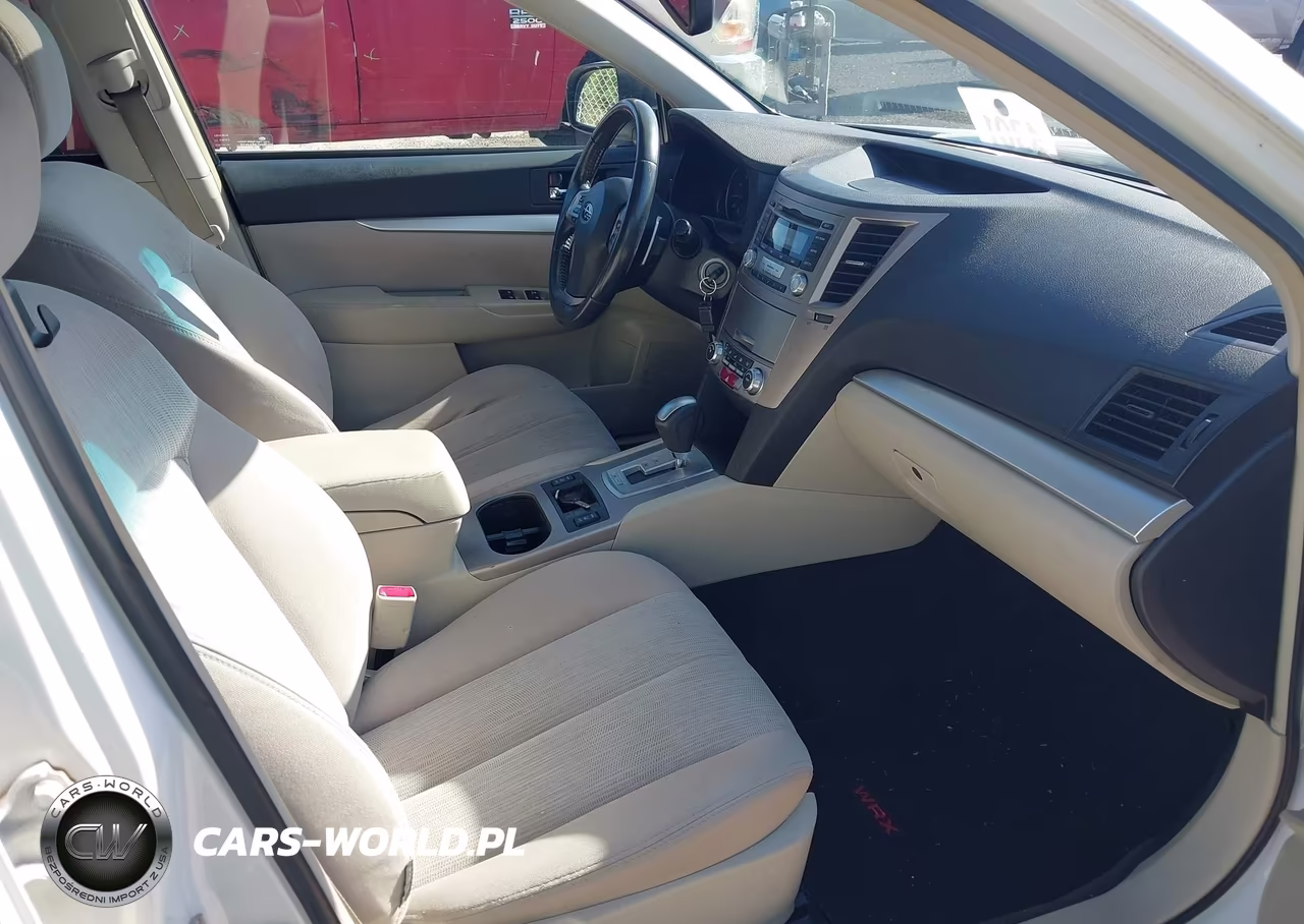 2013 Subaru Outback 2.5I Premium VIN:4S4BRCGC7D3203323 - 5