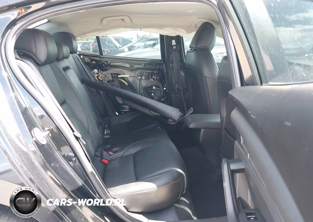 2020 Mazda Mazda3 Select Package VIN:JM1BPACL7L1173576 - 8
