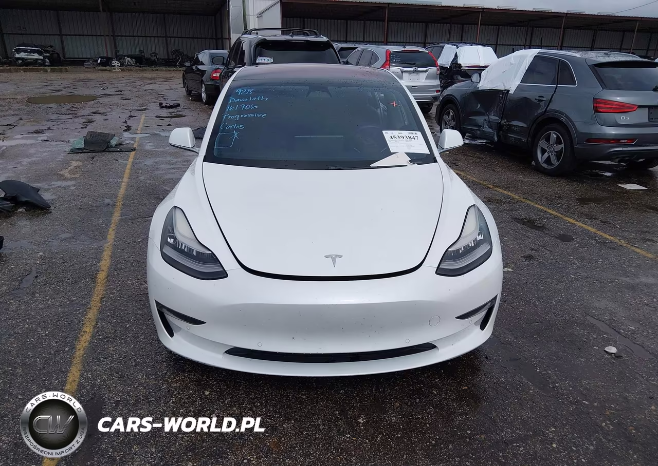2018 Tesla Model 3 Long Range-Mid Range VIN:5YJ3E1EA5JF161906 - 11