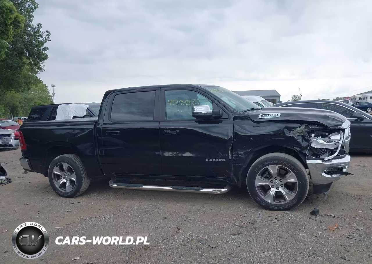 2024 Ram 1500 Laramie 4X4 5'7 Box VIN:1C6SRFJT4RN195991 - 13