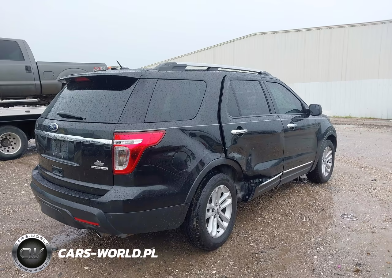 2014 Ford Explorer Xlt VIN:1FM5K7D89EGA22534 - 4