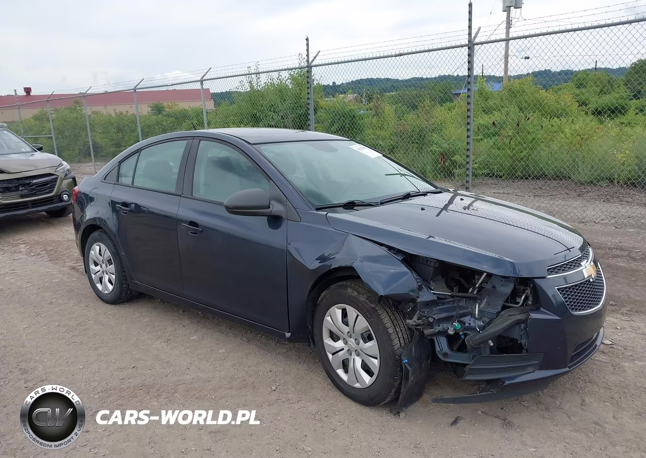 2014 Chevrolet Cruze Ls Auto – zdjęcie 1 z 16