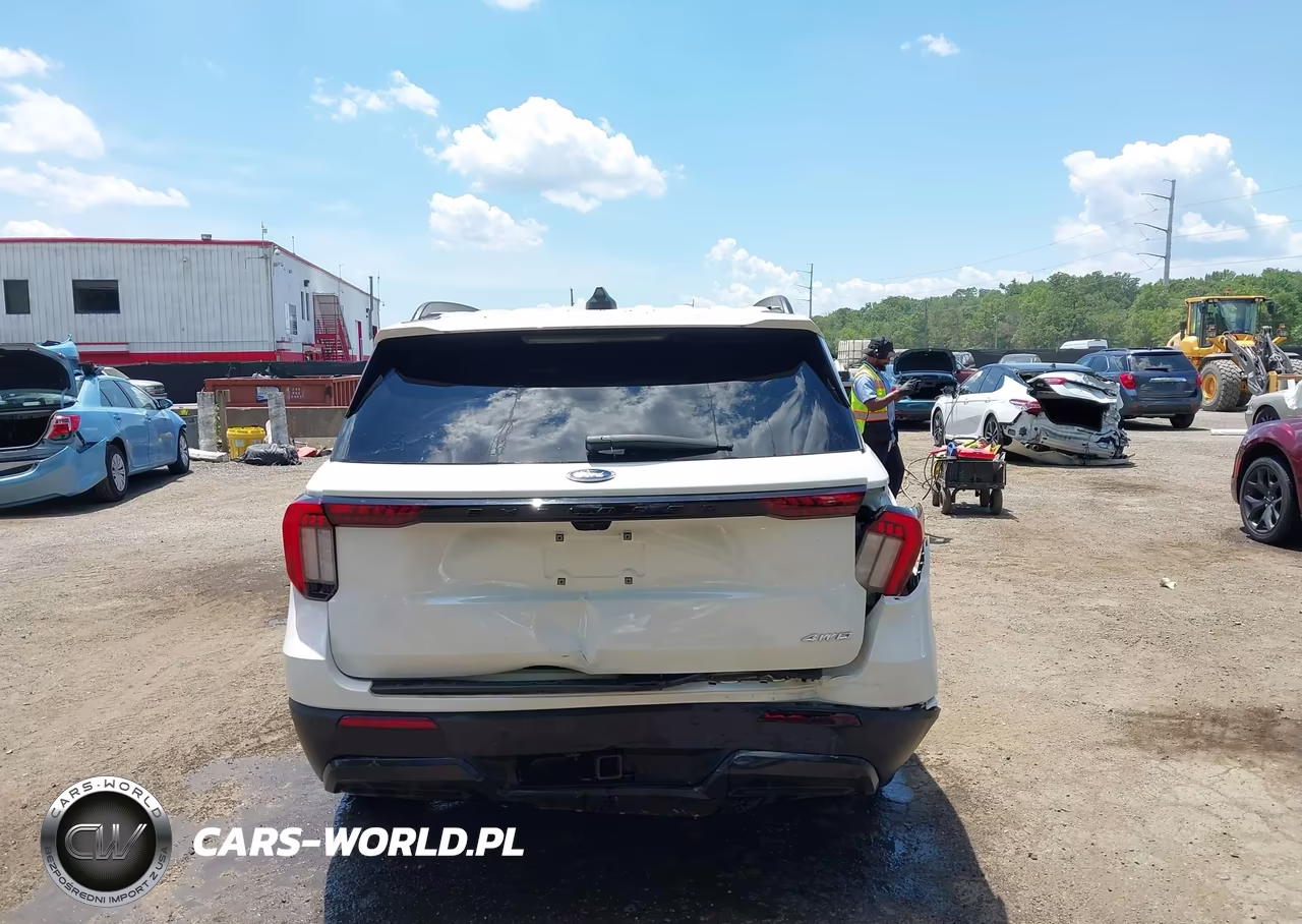 2025 Ford Explorer St-Line VIN:1FMUK8KH4SGB88587 - 16