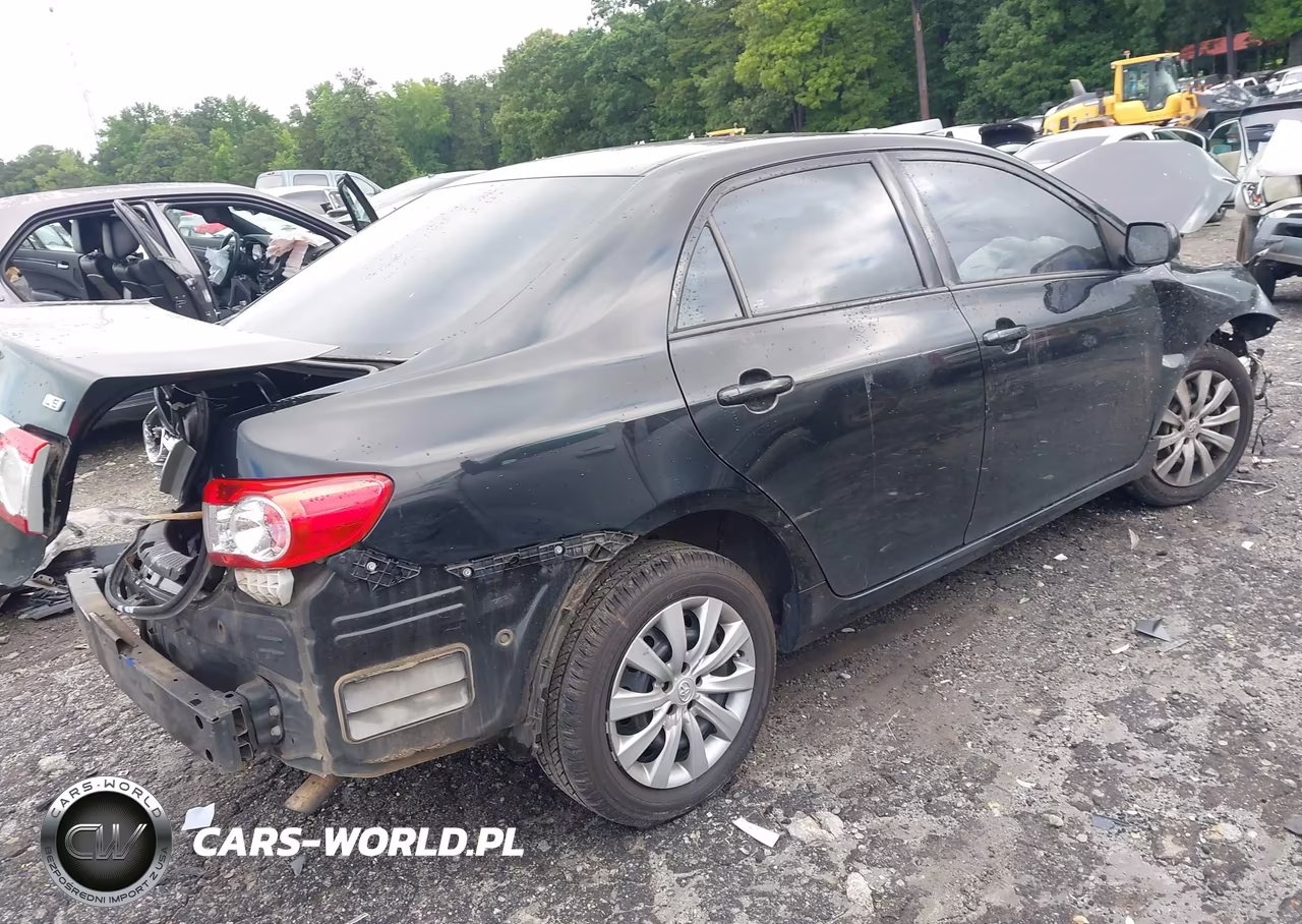 2012 Toyota Corolla Le VIN:2T1BU4EEXCC852228 - 4